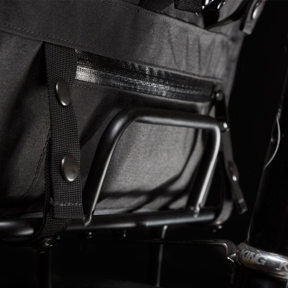 Transit Laptop Brief : 19L Shoulder Bag | MISSION WORKSHOP