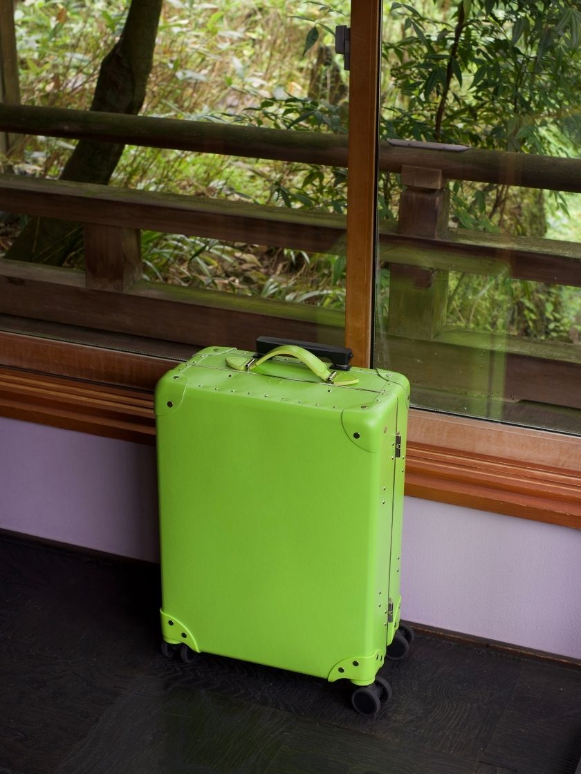 postcard-from-japan-case1