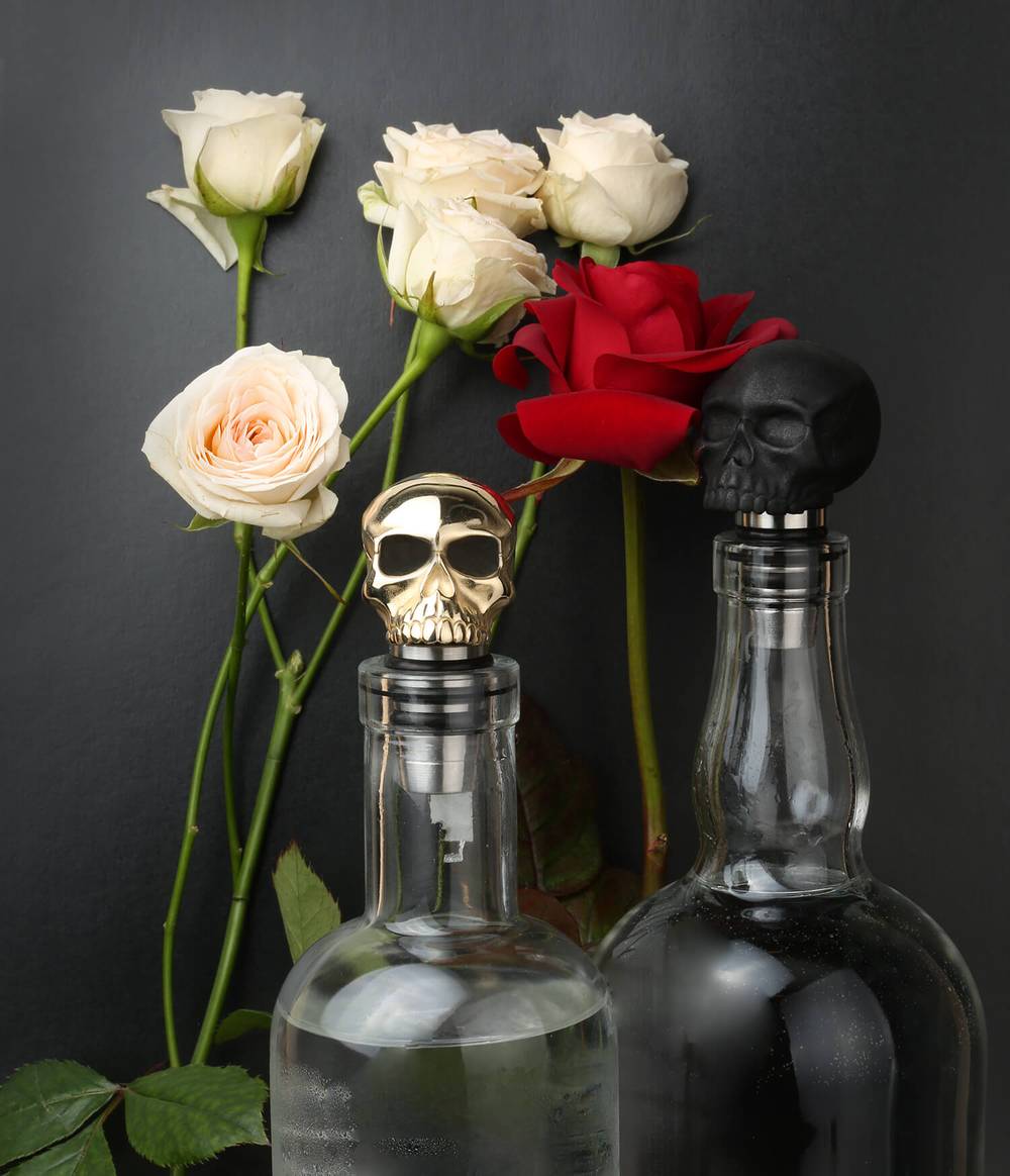 Gothic Skull Bottle Stopper / Black Castor Seed Polymer for Large Bottles
