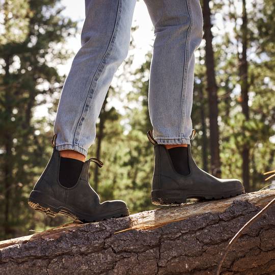 Blundstone 587 - Classic Rustic Black – Blundstone Canada