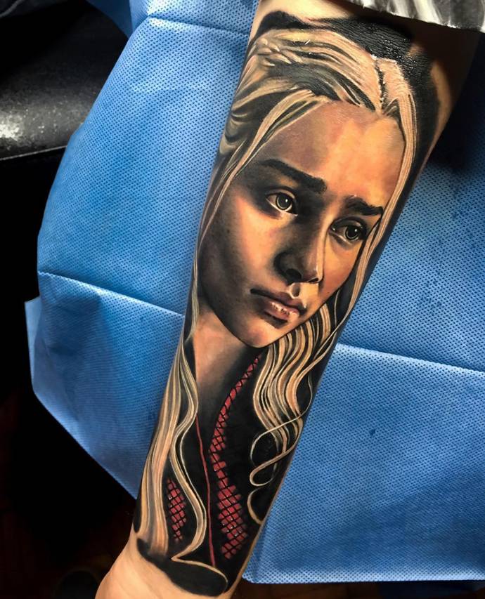 <p>Find Me @
<br>
<strong>MejorArte Tattoo Studio</strong></p>