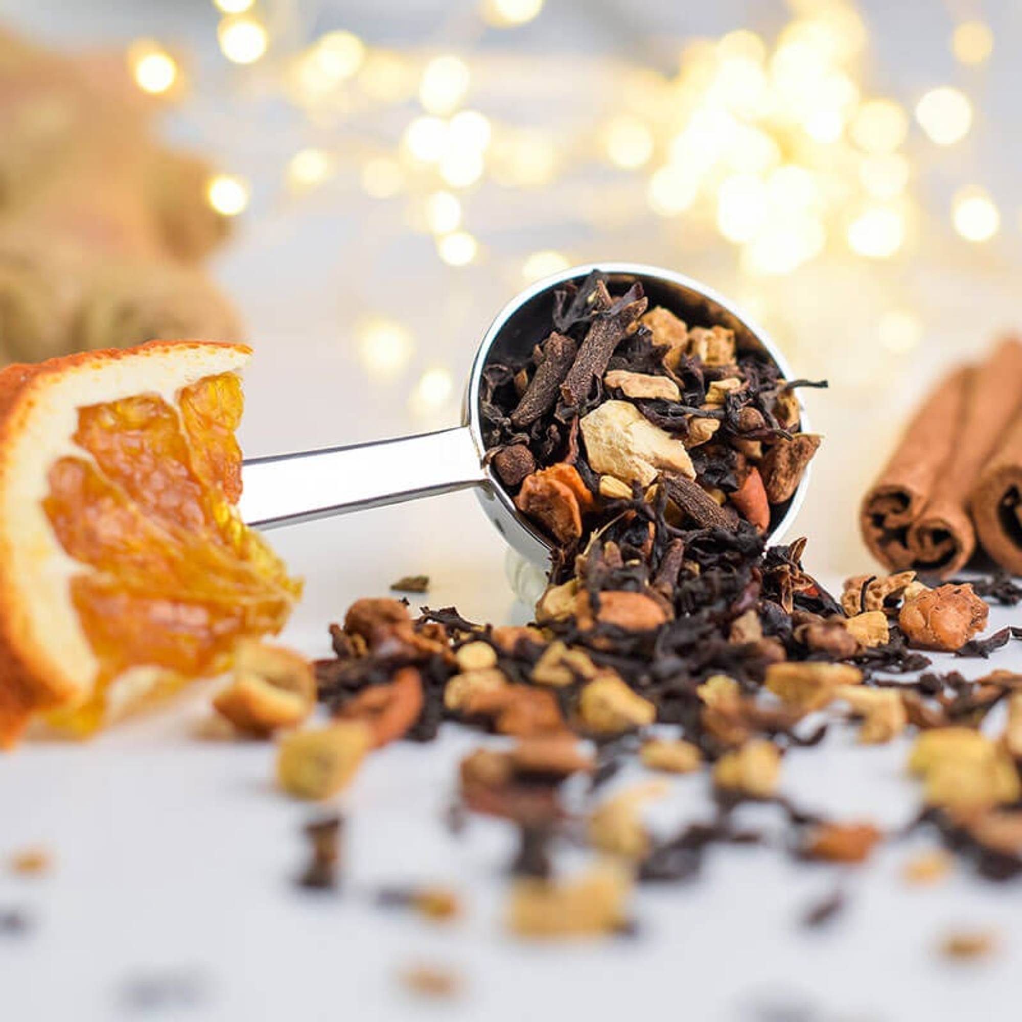 salted caramel lebkuchen christmas tea blend