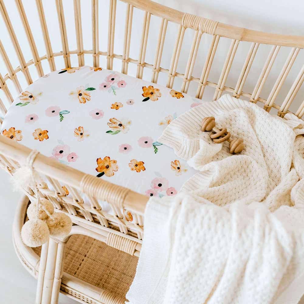 Newborn crib set up best sale