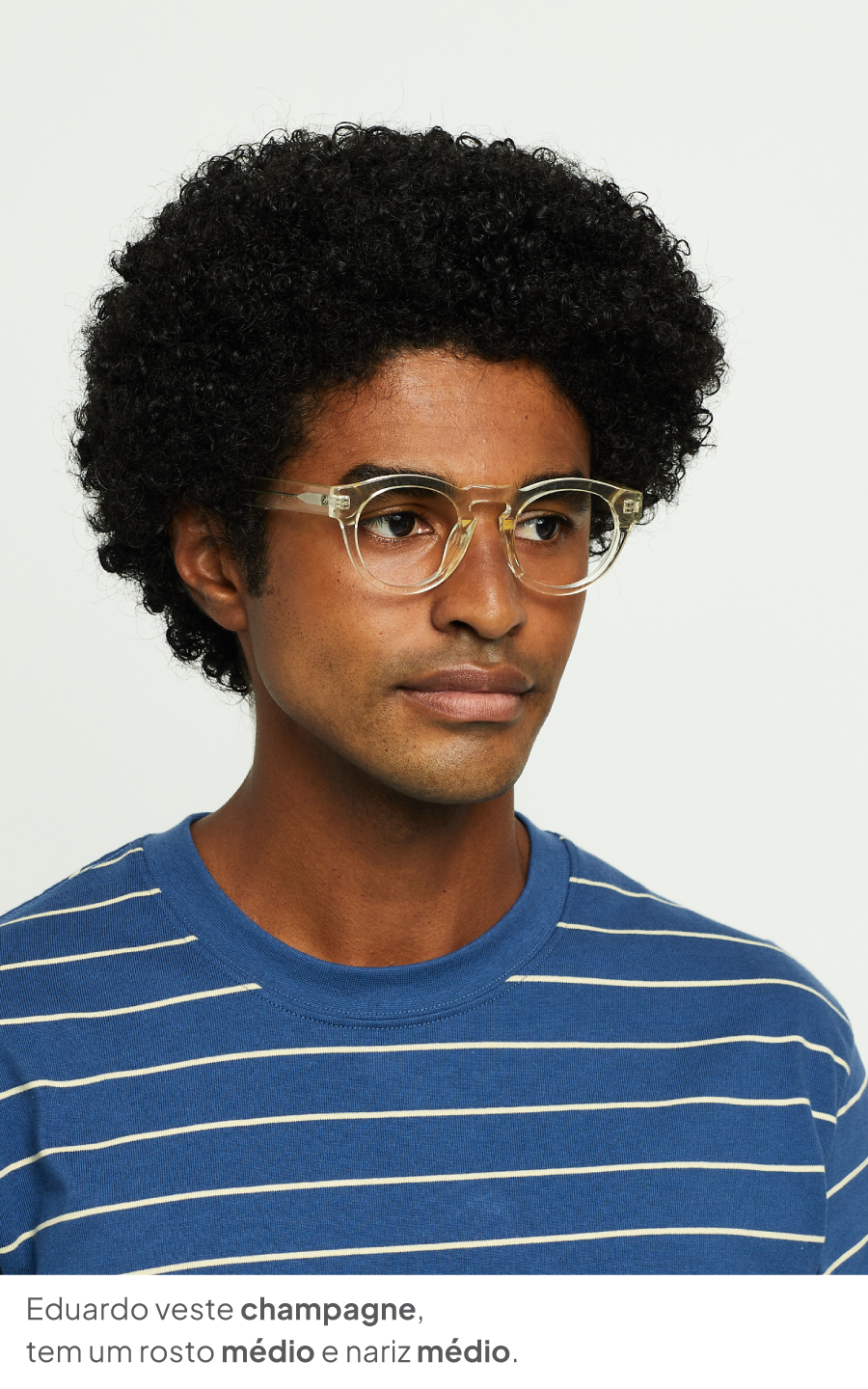 Rosto utilizando óculos do produto Zila - Óculos de Grau