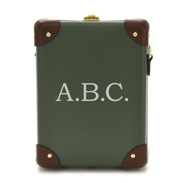 Messenger-Case_Green_LID-M-Baskerville_1