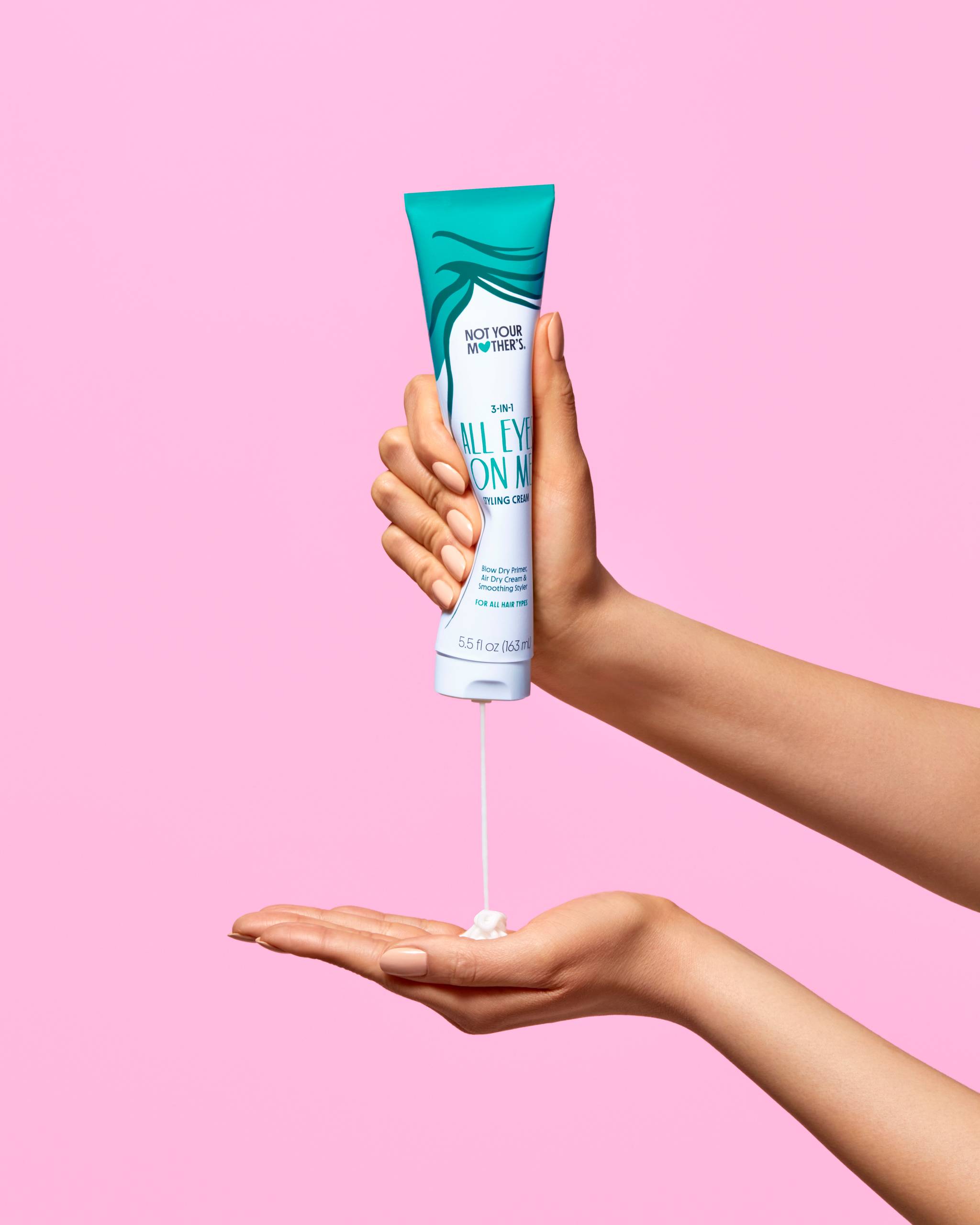 Catch Some Waves: Easy Tips for Styling Wavy Hair