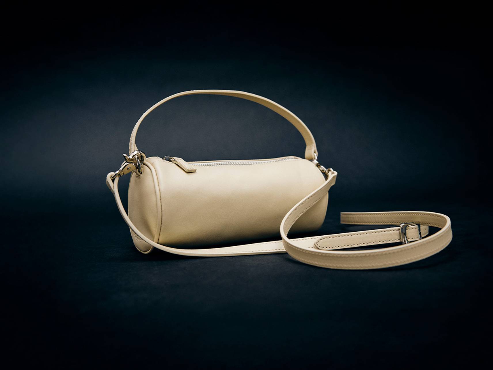 <small>The Como Mini Barrel Bag</small>