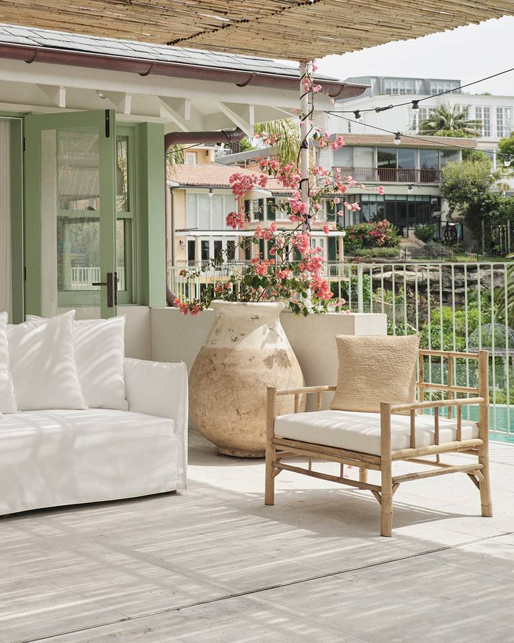 Lekki Armchair