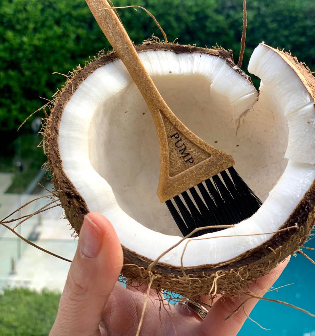 Pump Eco Coconut Tint Brush x 2