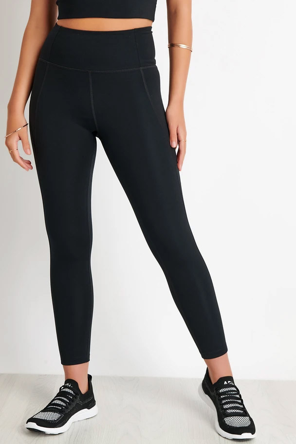 Girlfriend Collective Compressive High Waisted 7/8 Legging - Black