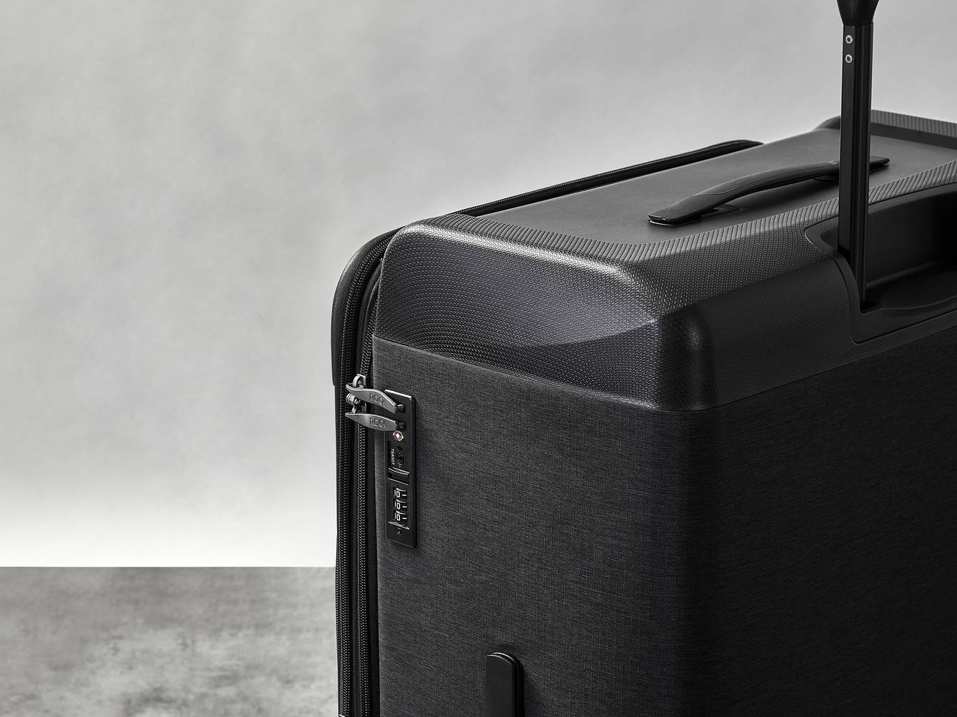 Parker Small Suitcase | Black | Rock Luggage