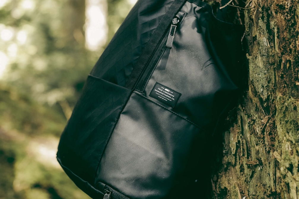 TRUE linkswear™ | All Day Access Premium Backpack