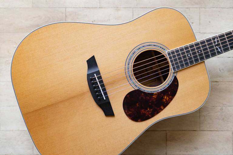 Face up view of Orangewood Berkeley guitar. 