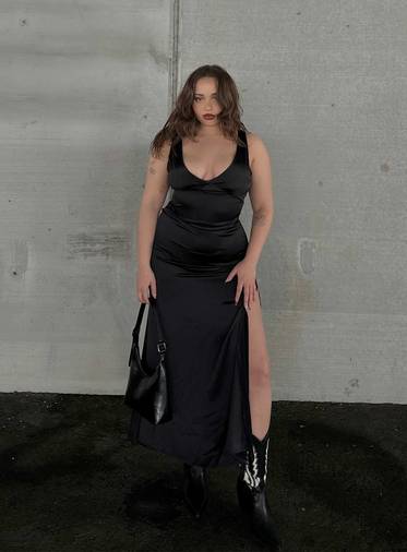 Lynsey Midi Dress Black