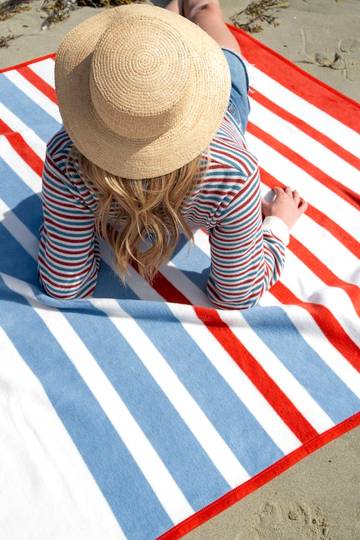 Madaket Stripe Red Blanket