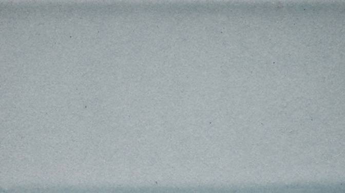 LG6 Sample in Rainshower