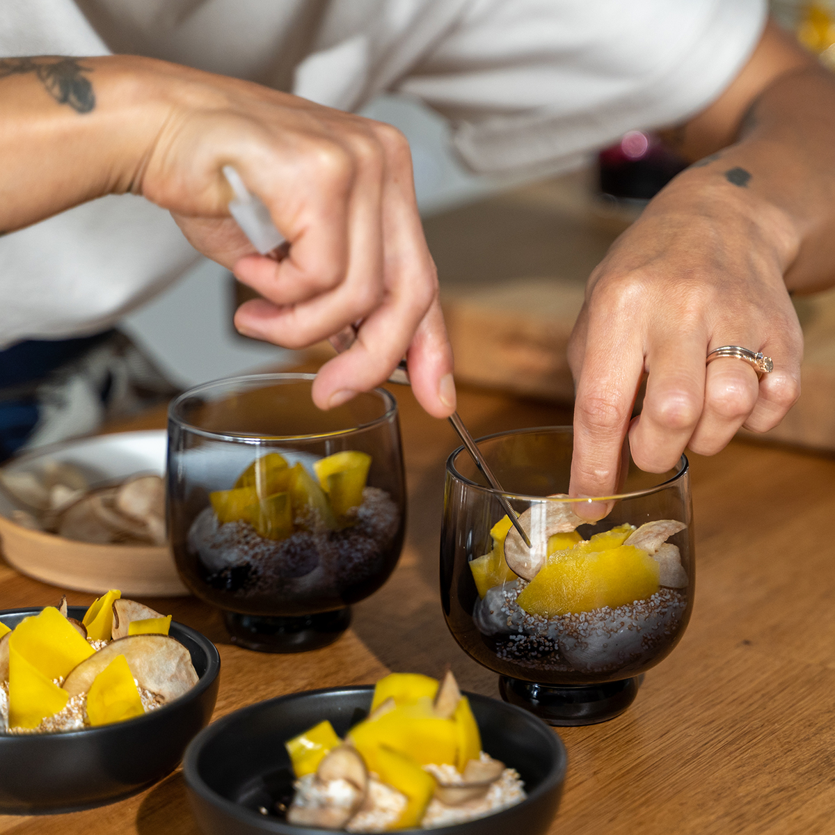 Choco Blanco - 35% Oat Milk White Baking Chocolate | TCHO