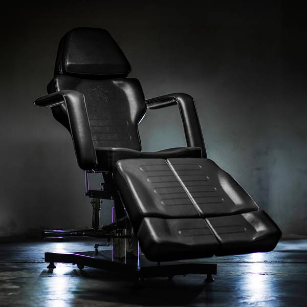 TATSoul 370-S Tattoo Chair 11 TS 370 S Client Chair Chair PDP Lifestyle image