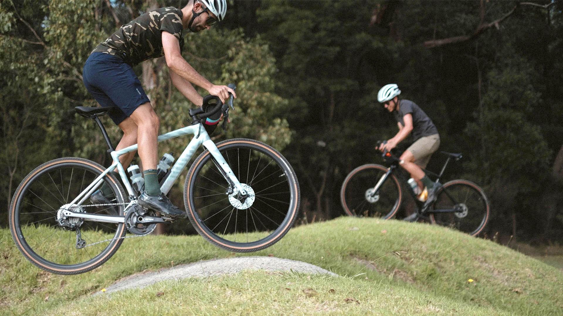 Adventure Dirty Short / Brown