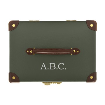 13VC_LID-ABOVE_M_Baskerville_P5