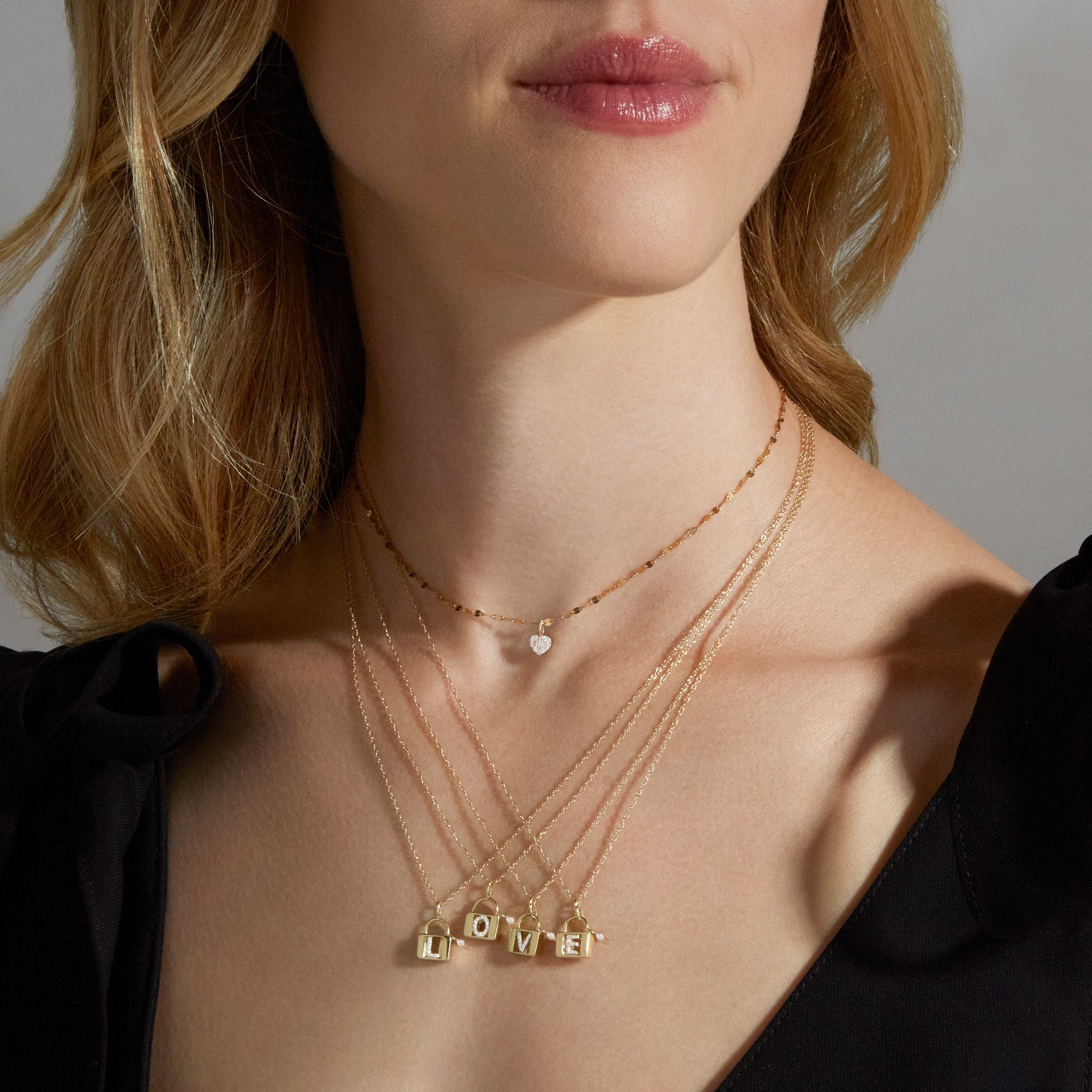 【STONE AND STRAND】A-M☆ イニシャル ダイヤモンド ネックレス STONE AND STRAND】A-M☆ イニシャル ダイヤモンド ネックレス