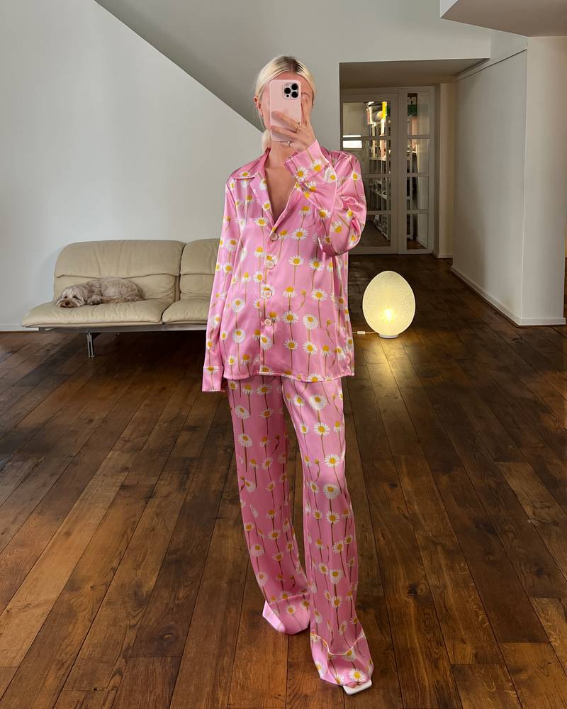 Bernadette Antwerp silk PJ Louis pajama set in printed with in-house drawn print Chamomile Pink.
