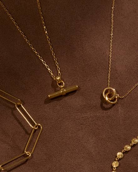 ENGRAVABLE BAR NECKLACE (18K GOLD VERMEIL)