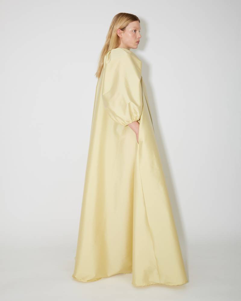 Bernadette Antwerp Dress George is made from taffeta fabric, features poofy sleeves and is floor-length. Taffeta evening wear soft yellow.