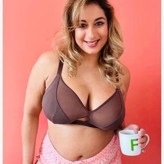 Curvy Kate Get Up and Chill Bralette Cocoa as worn by @freens_favourites