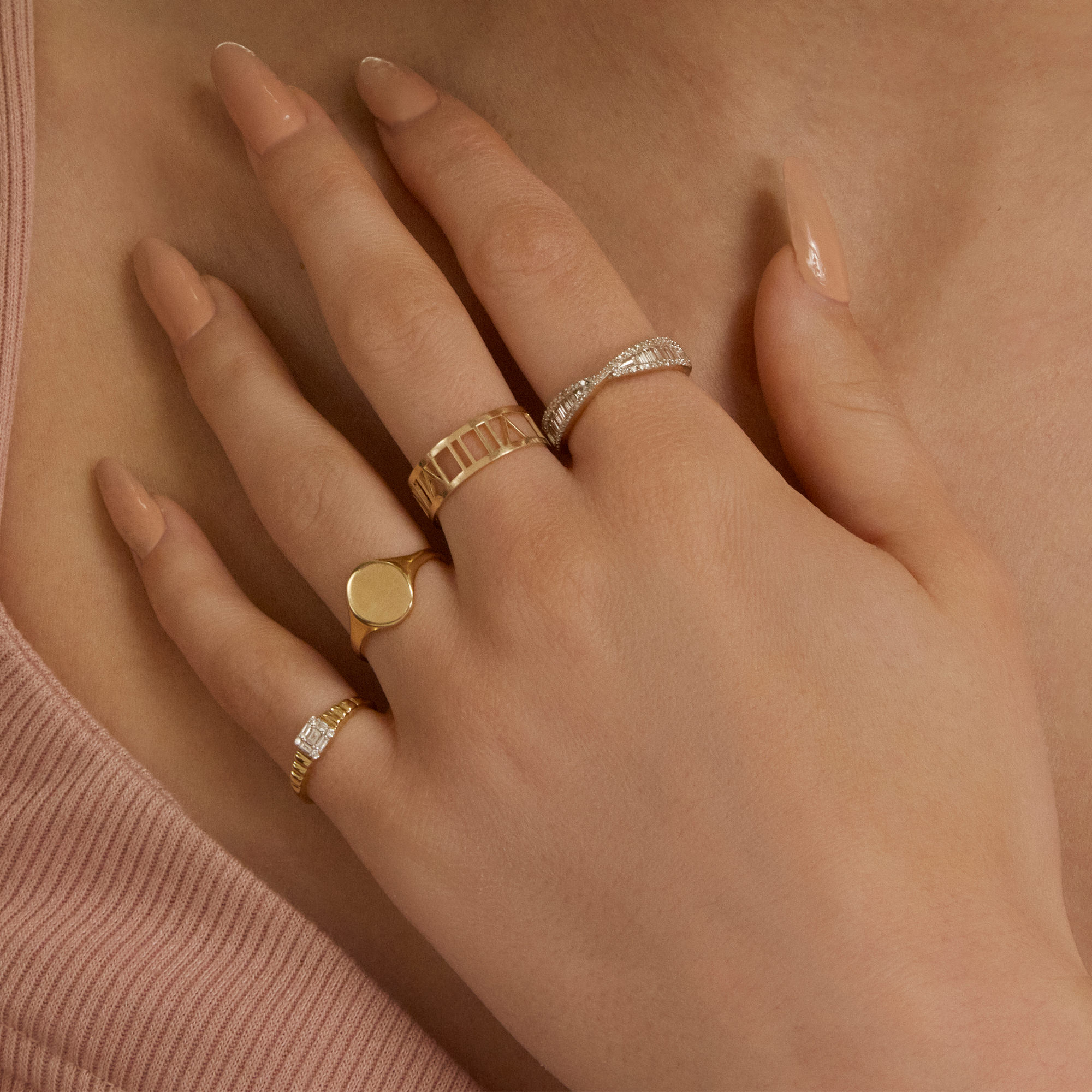 Roman Numerals Slim Ring Set - Stainless Steel | Stainless steel rings,  Rhinestone ring, Jewelry rings
