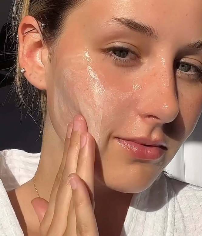 The Iconic Duo (Blossom Dew + Bloom Cream)