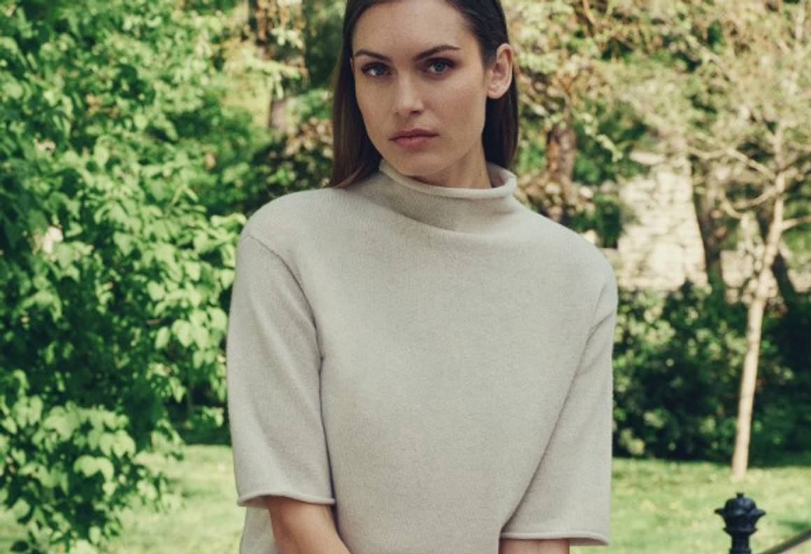 WOMEN'S CASHMERE TOPS & T-SHIRTS