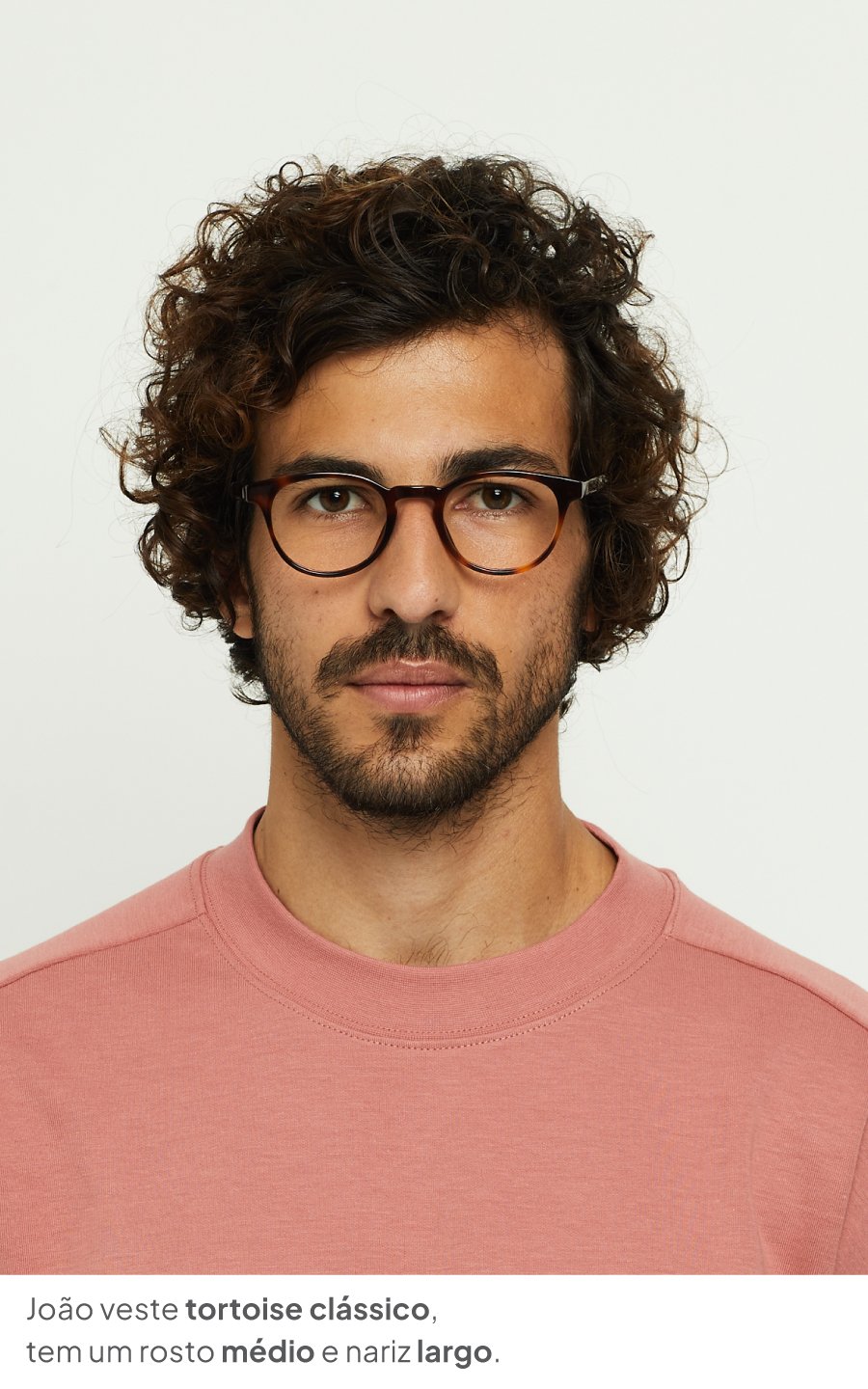 Rosto utilizando óculos do produto Roma - Óculos de Grau