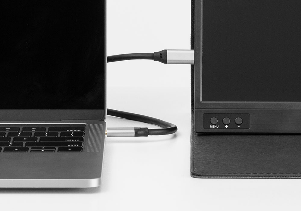 Solo  Econ  SideTrak  Travel Monitor  Side Track travel monitor connected to a laptop via USB-C