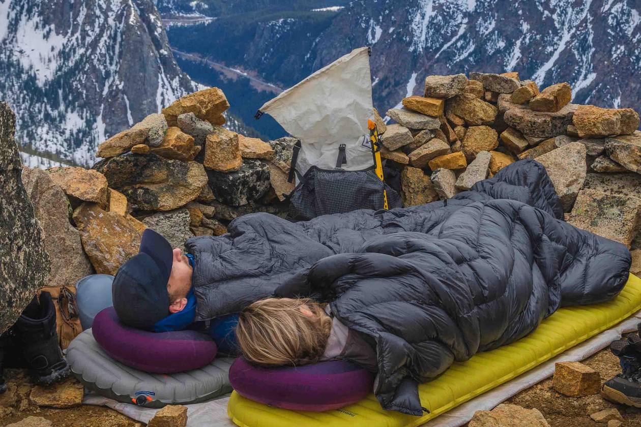 40-DEGREE QUILT