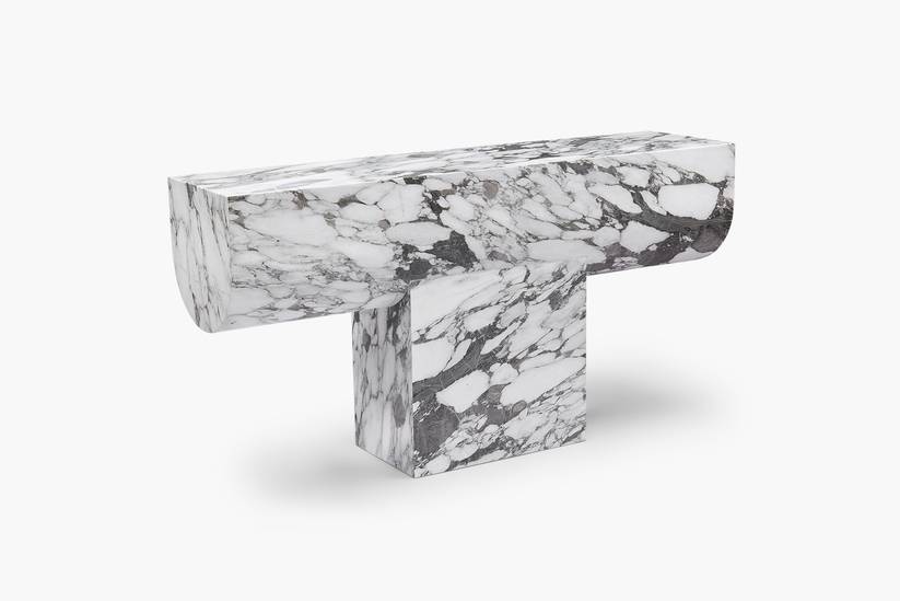 Arii Console