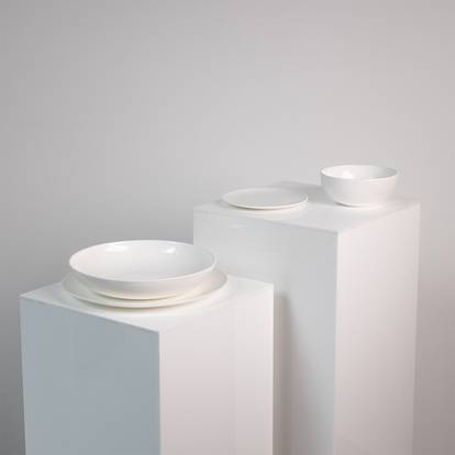 Classic Dinner Set - 16 Piece - White