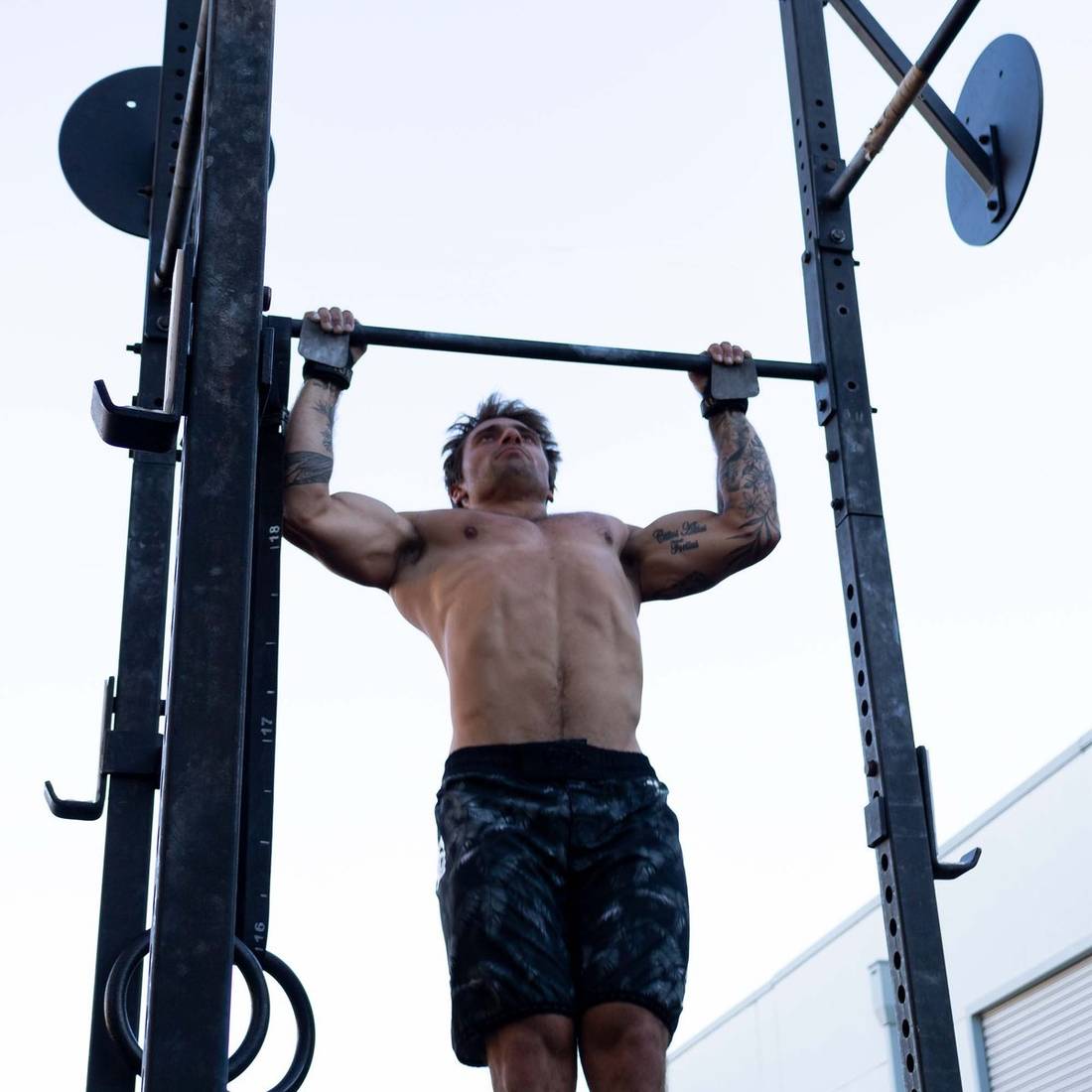 Rig - 5 Squat Cells with Punching Bag Hangers