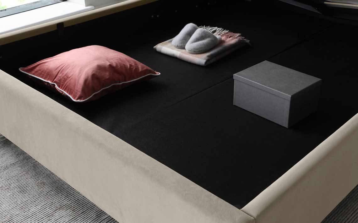 Maple Blue Scallop Headboard Super King Velvet Bed by