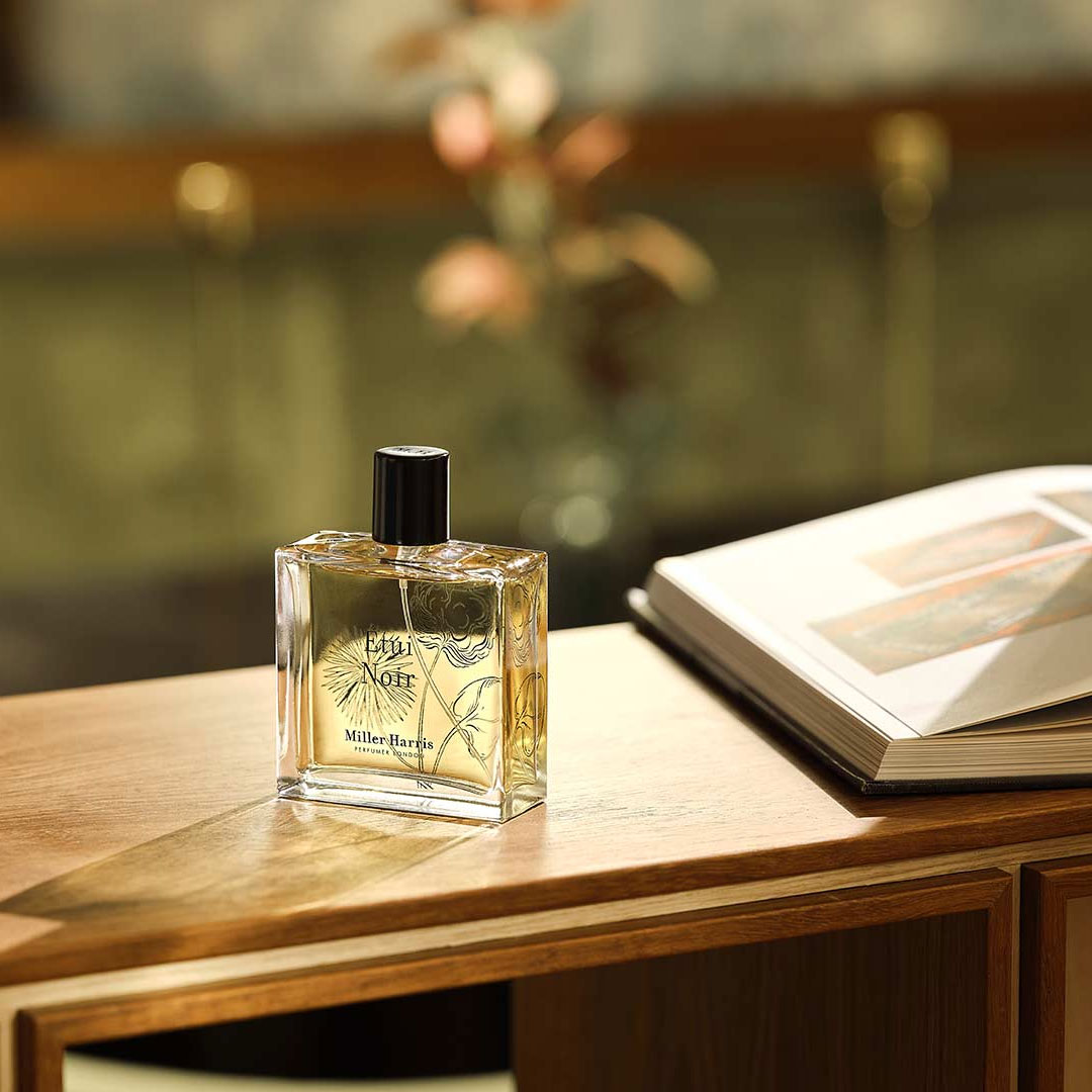 Étui Noir | Miller Harris | Eau de Parfum – Miller Harris US