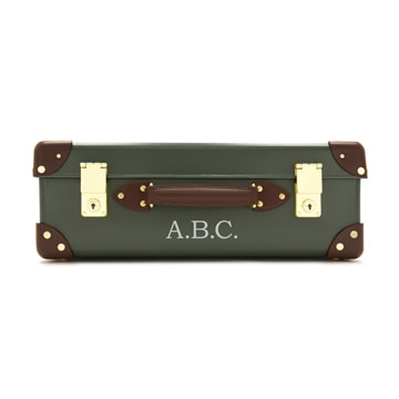 18ac_FRONT_M_Baskerville_P5_1