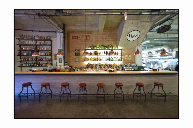 RETRO BAR IDEA  Bar interior, Retro cafe, Diner decor