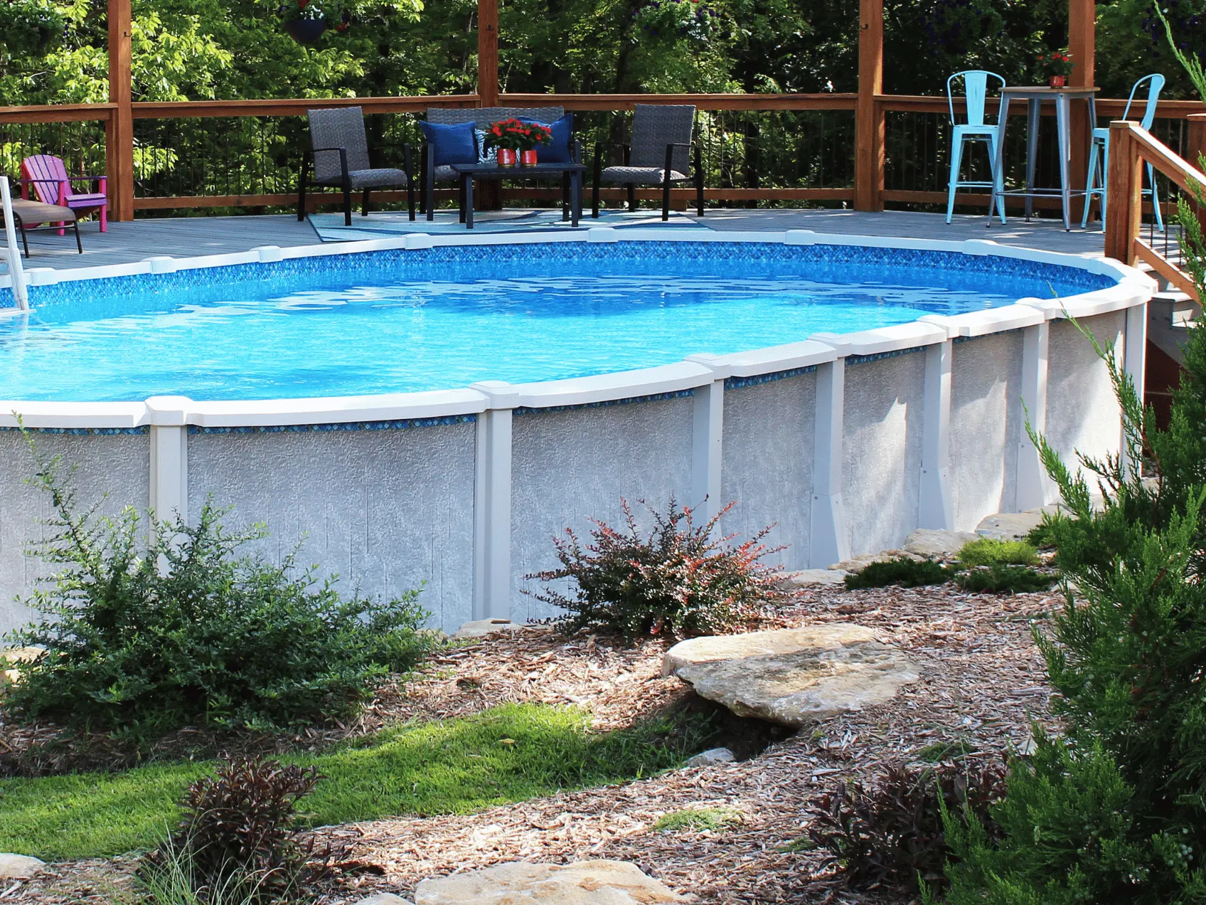 Bahama oval overlap pool liner in a Saltwater 8000 oval pool
