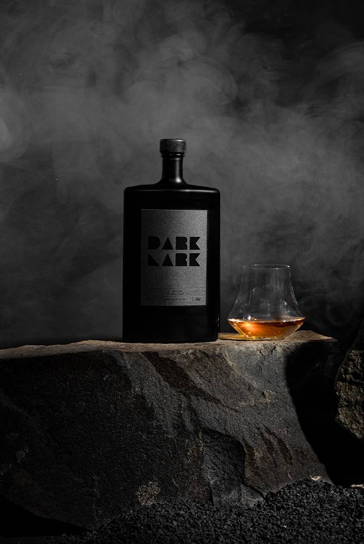 DARK LARK Single Malt Whisky