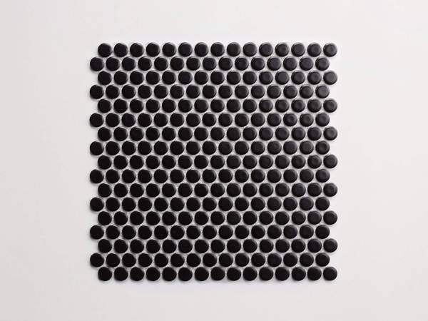 porcelain | black matte | penny rounds mosaic sheet 