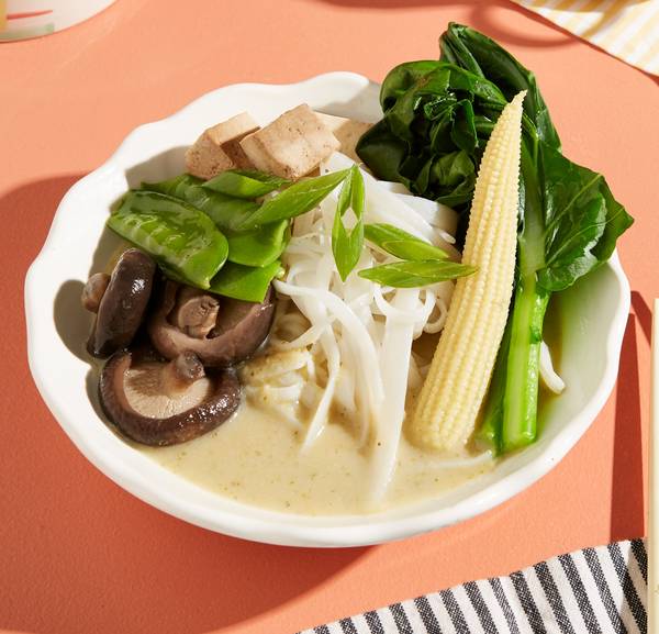 Tom Kha with mushrooms, Vegetables, Tofu and Rice noodle