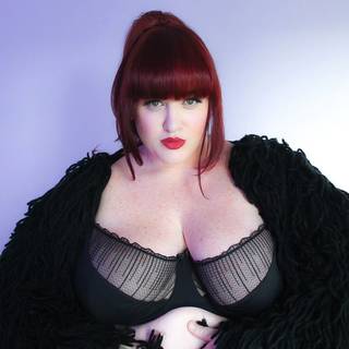 Flirtelle Riley Balcony Bra Black as worn by @teerwayde