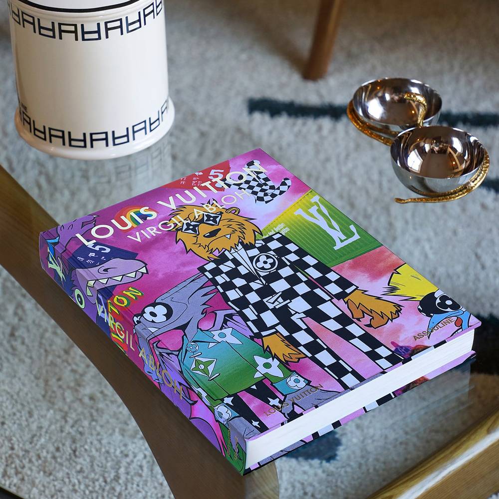 88763 ASSOULINE LOUIS VUITTON: VIRGIL ABLOH COFFEE TABLE BOOK 88763 ASSOULINE LOUIS VUITTON: VIRGIL ABLOH COFFEE TABLE BOOK