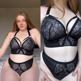 Curvy Kate Non-Stop Superplunge Longline Bra Black/Pink as worn by @life.inlingerie