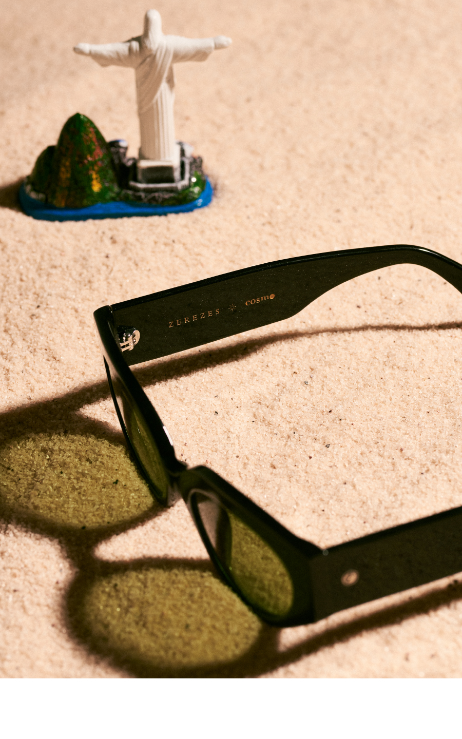 Rosto utilizando óculos do produto Vega - Óculos de Sol